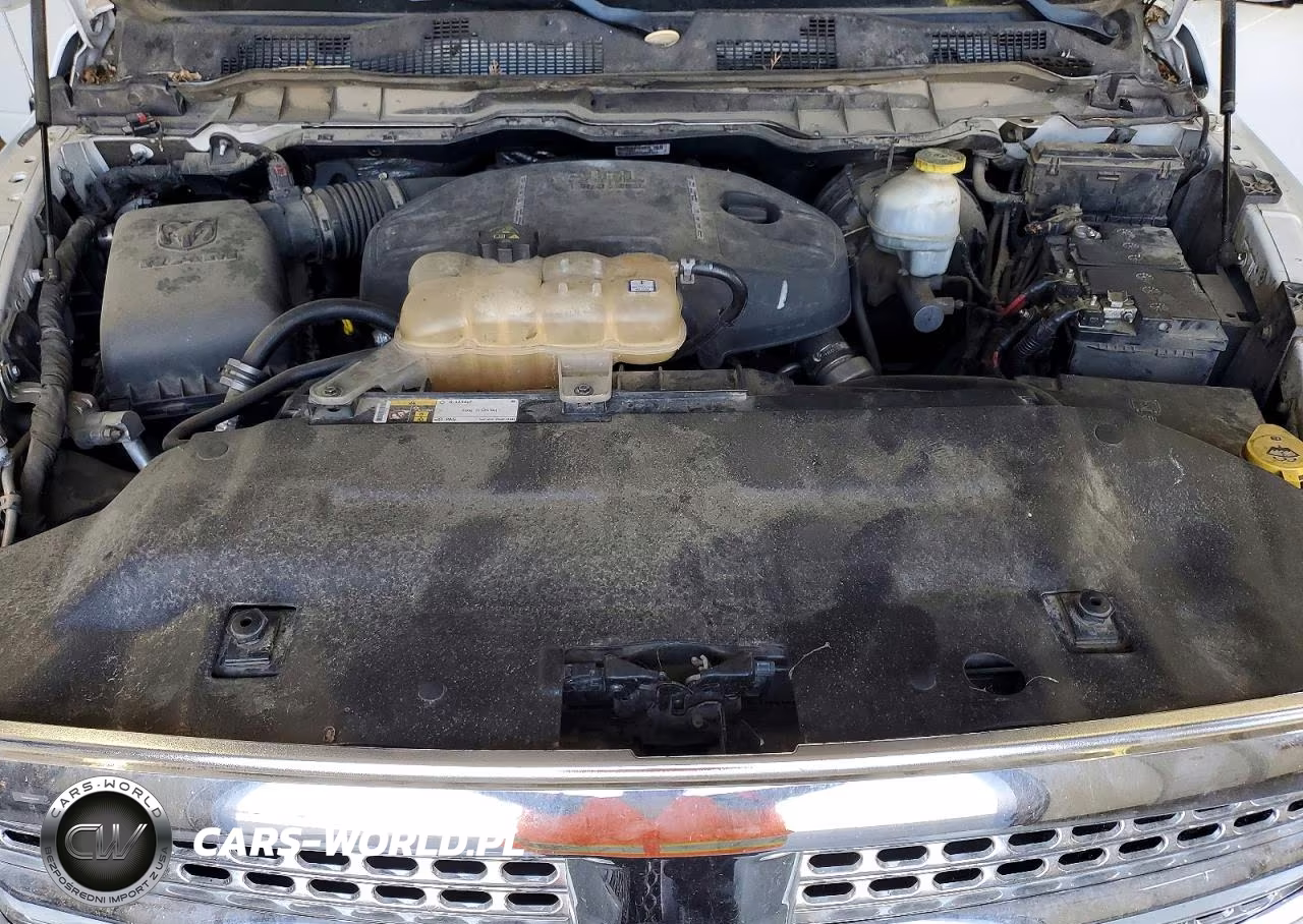 2017 Ram 1500 Laramie VIN:1C6RR7NMXHS881640 - 11