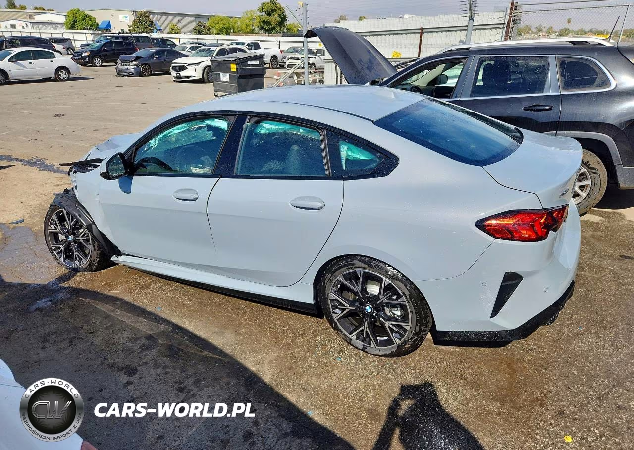 2026 BMW 228Xi VIN:WBA23GG0XT7W08499 - 2