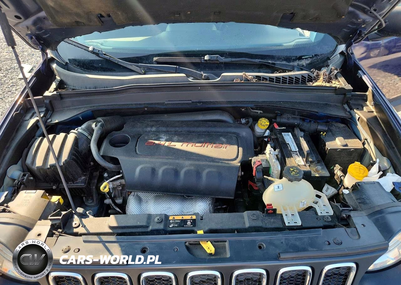 2019 Jeep Renegade Latitude VIN:ZACNJABB9KPJ77826 - 11