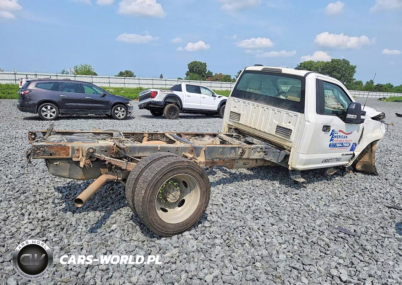 2022 Ford F550 Super Duty VIN:1FDUF5GT4NEC94151 - 3