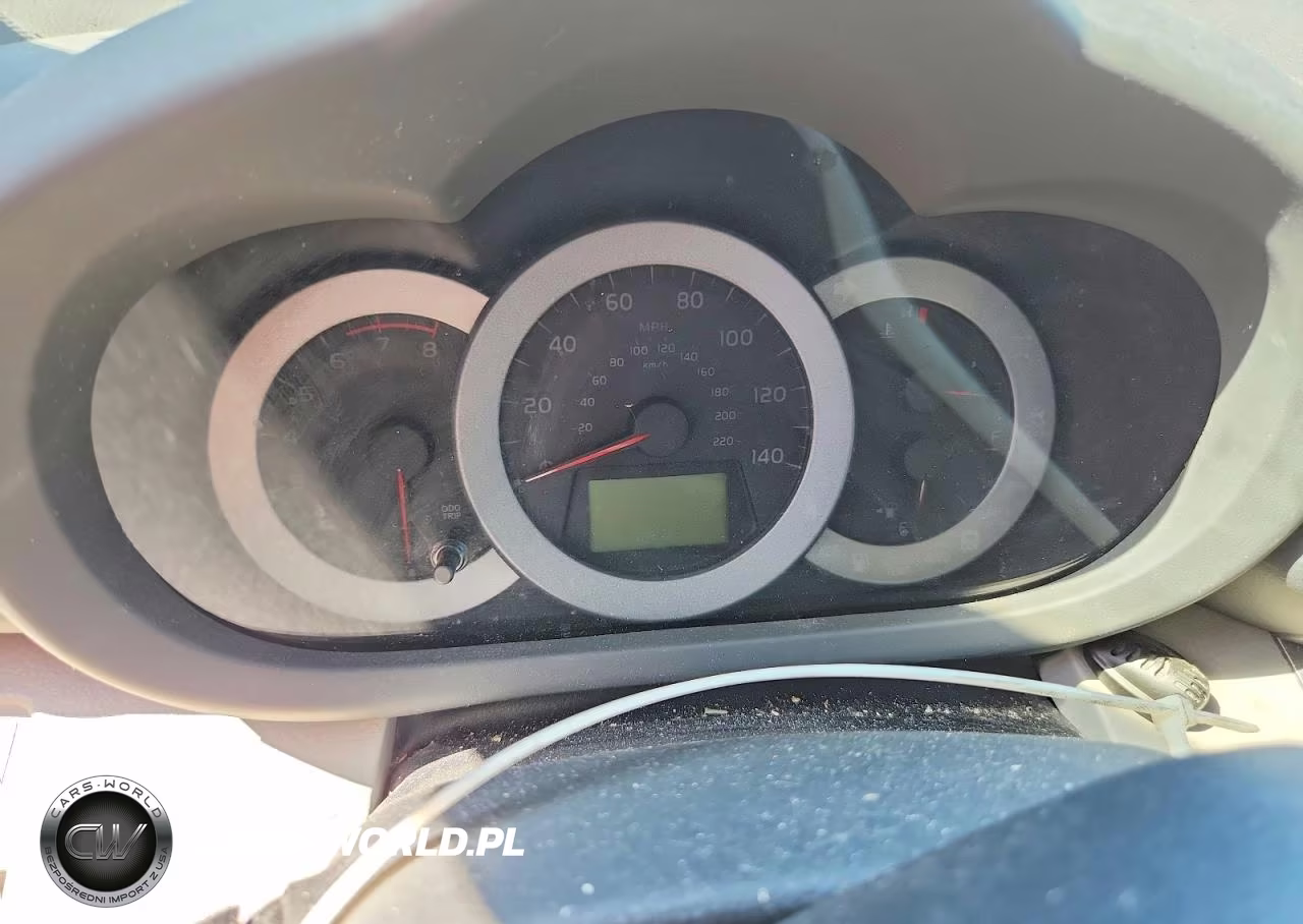 2011 Toyota Rav4 Base VIN:2T3ZF4DV5BW052645 - 9