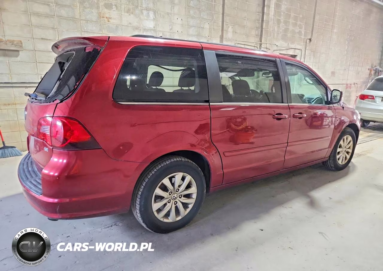 2014 Volkswagen Routan Se VIN:2C4RVABG0ER134738 - 3
