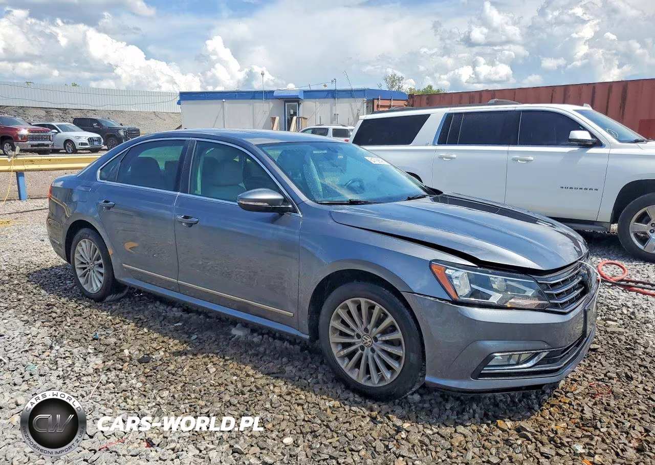 2016 Volkswagen Passat Se VIN:1VWBS7A3XGC057123 - 4