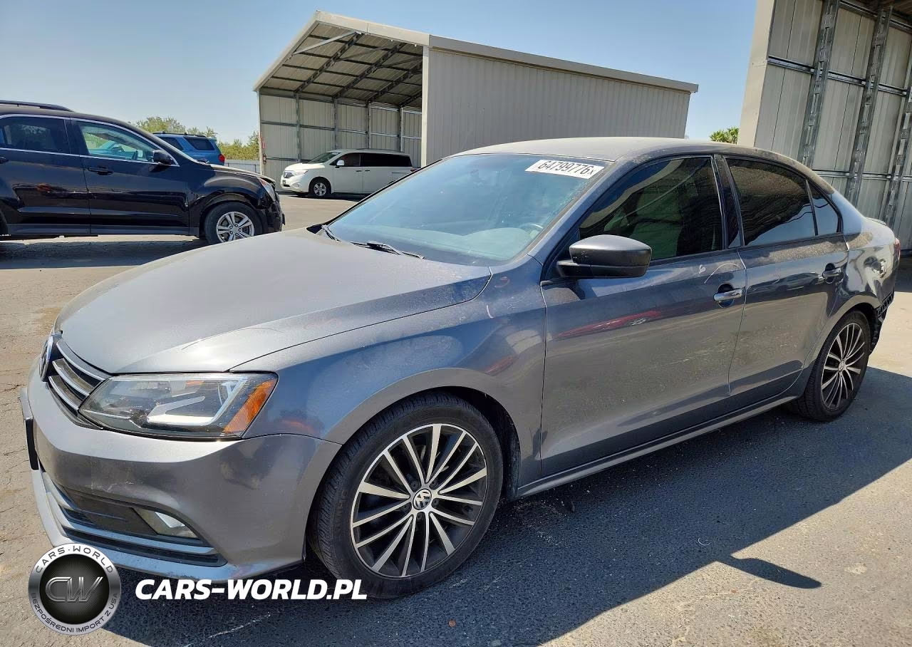 2016 Volkswagen Jetta Sport – zdjęcie 1 z 13