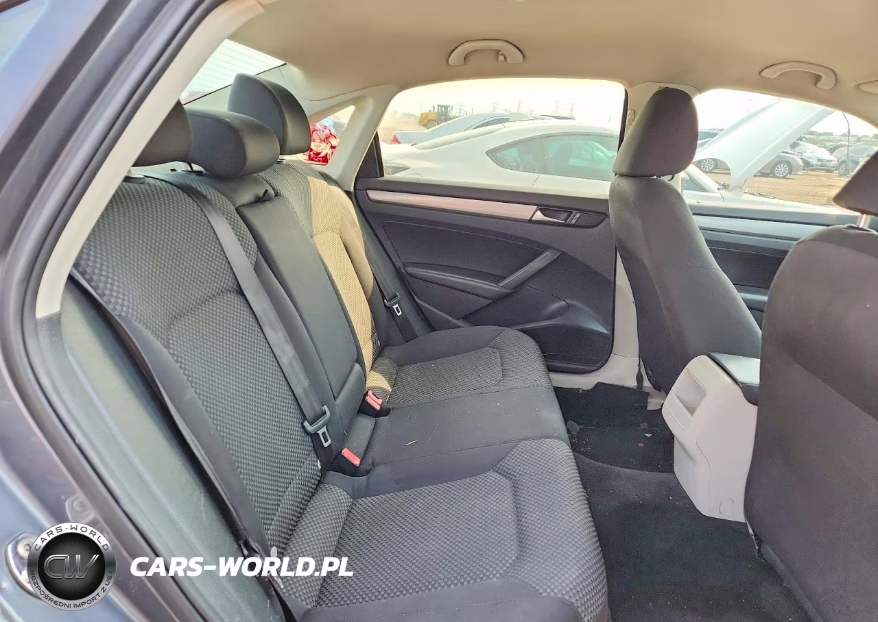 2012 Volkswagen Passat S VIN:1VWAH7A30CC110464 - 10