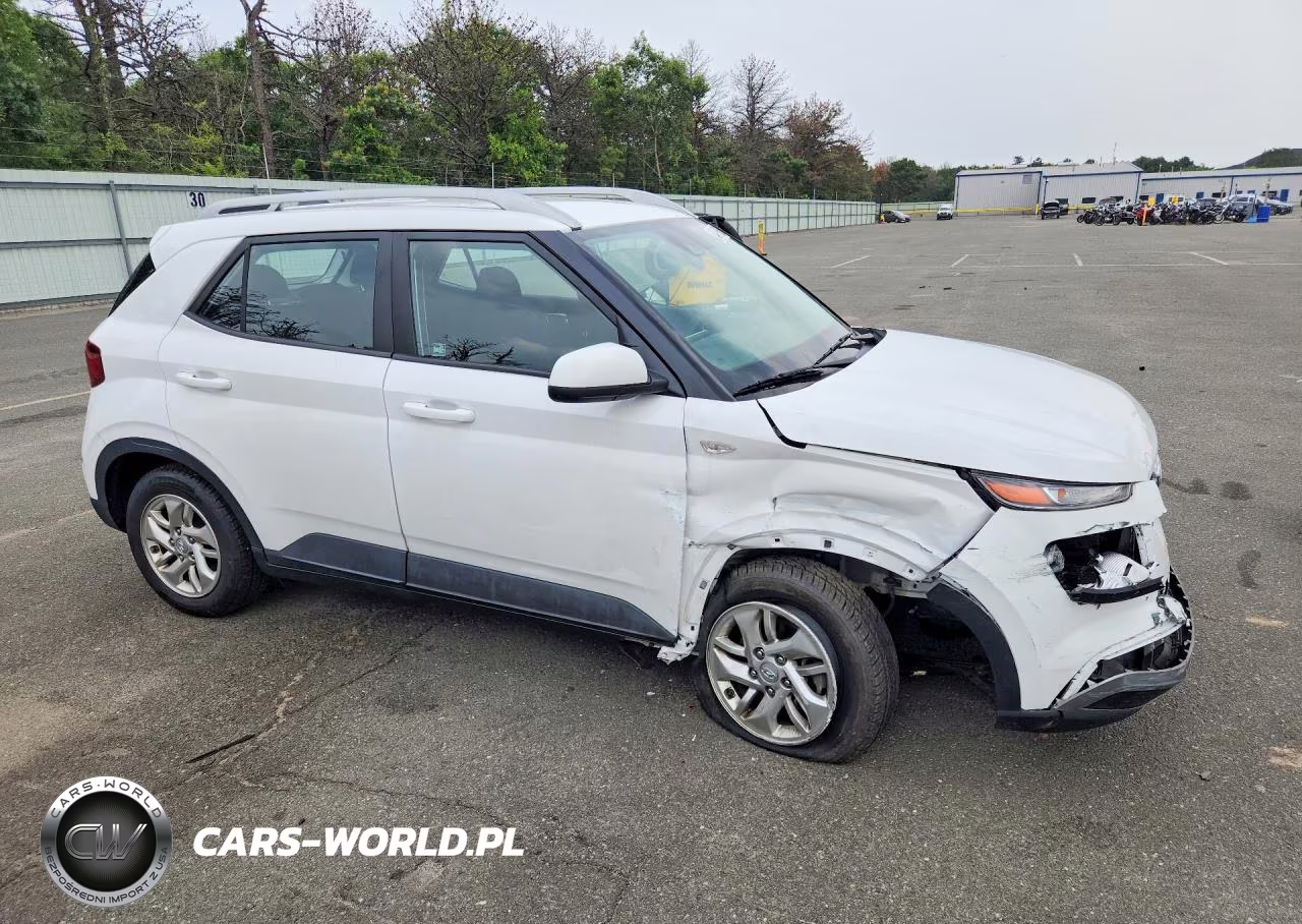2020 Hyundai Venue Sel VIN:KMHRC8A3XLU038480 - 4