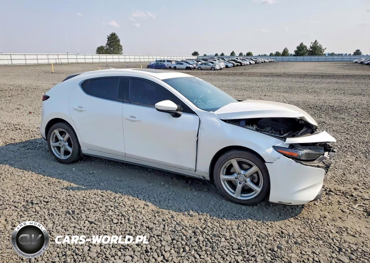 2021 Mazda 3 Premium VIN:JM1BPBML0M1333383 - 4