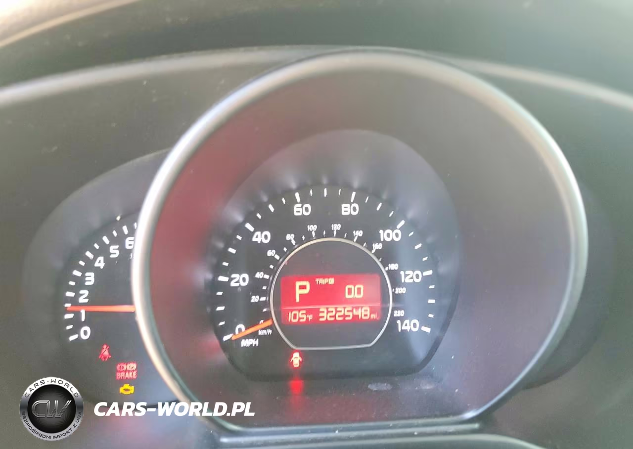 2018 Kia Soul + VIN:KNDJP3A51J7579696 - 9