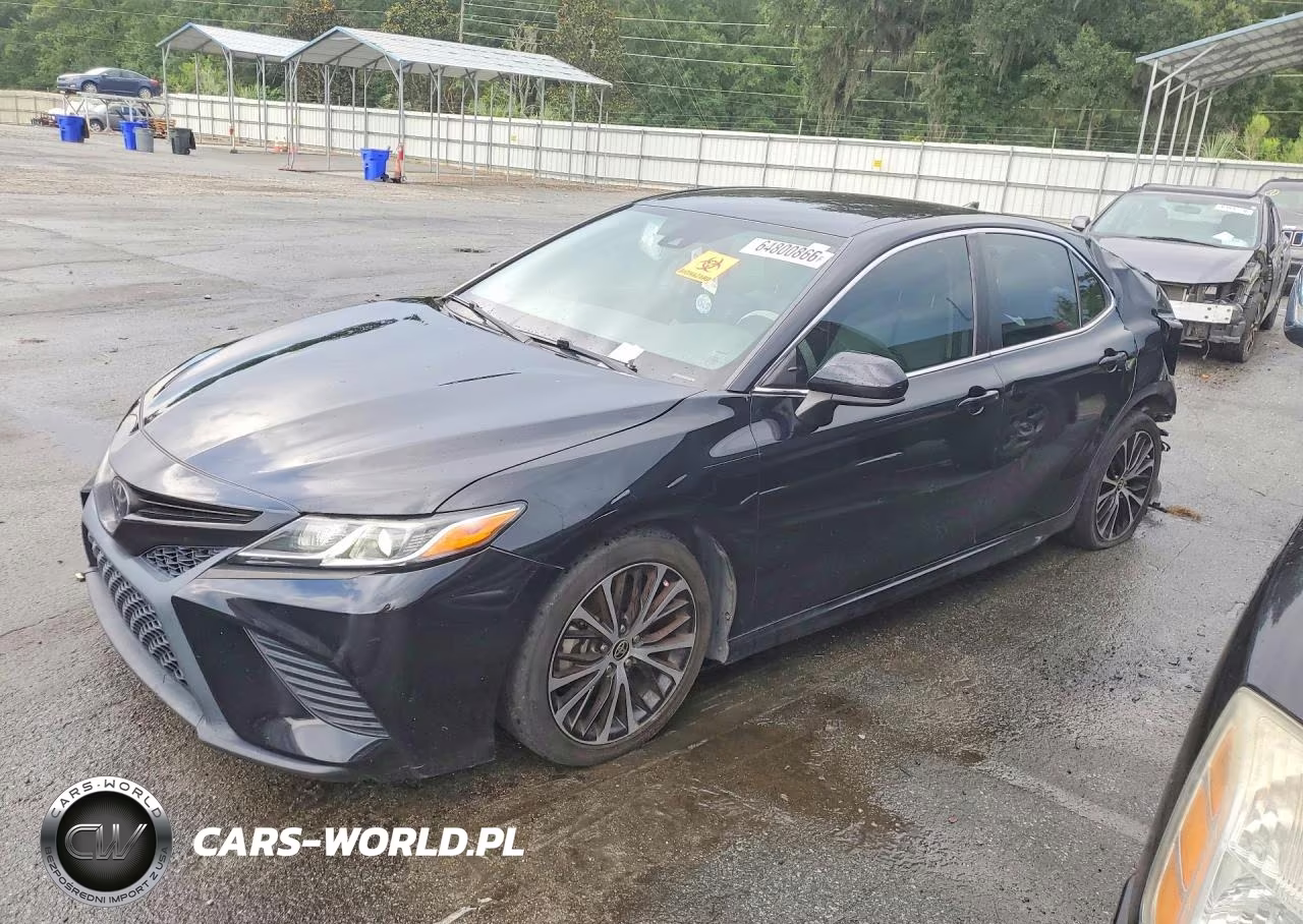 2020 Toyota Camry Se VIN:4T1G11AK4LU501094 - 1