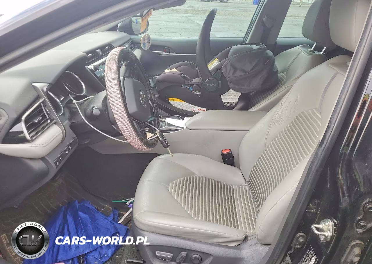 2020 Toyota Camry Se VIN:4T1G11AK4LU501094 - 7
