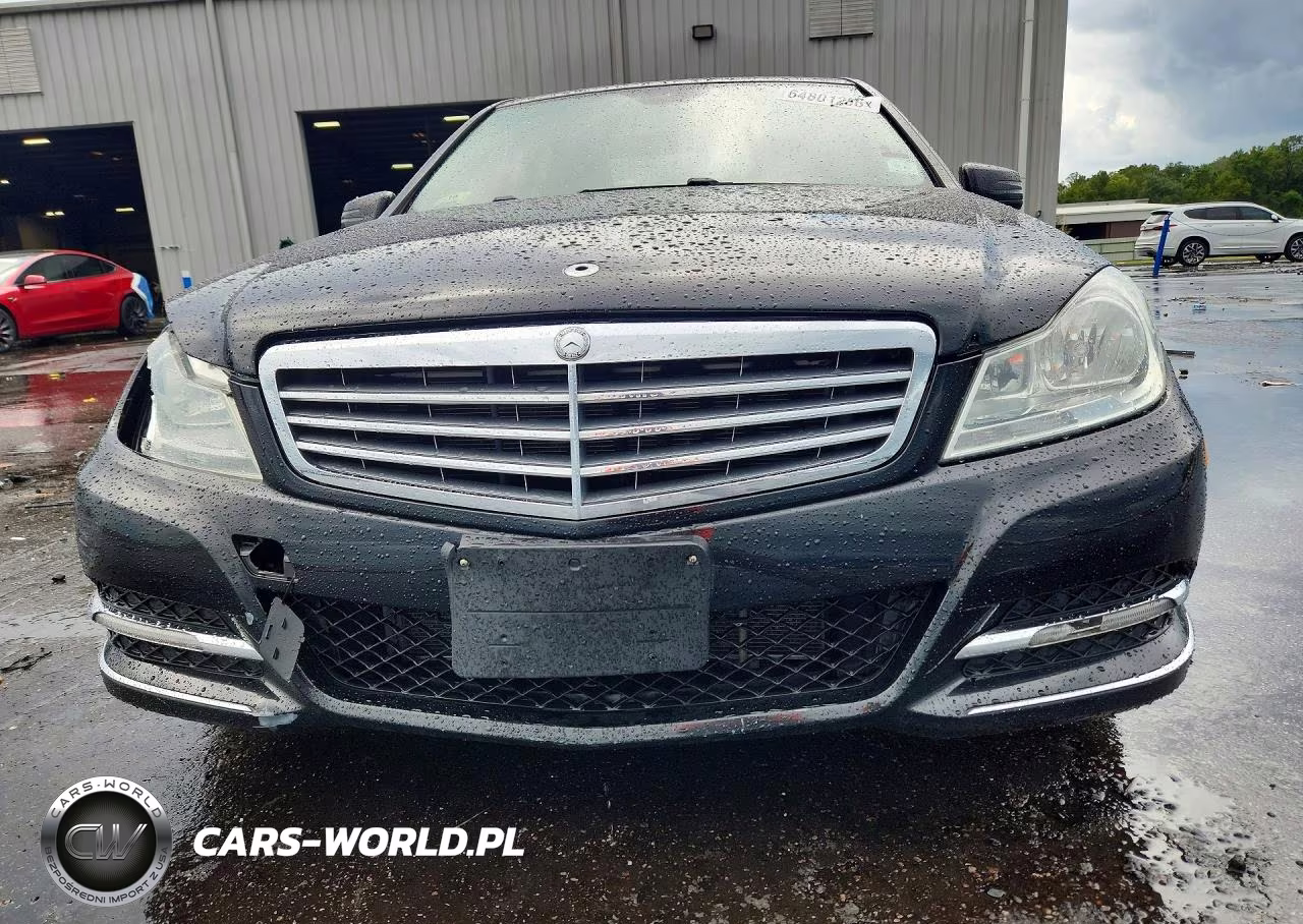 2014 Mercedes-Benz C 300 4Matic VIN:WDDGF8ABXER310001 - 5