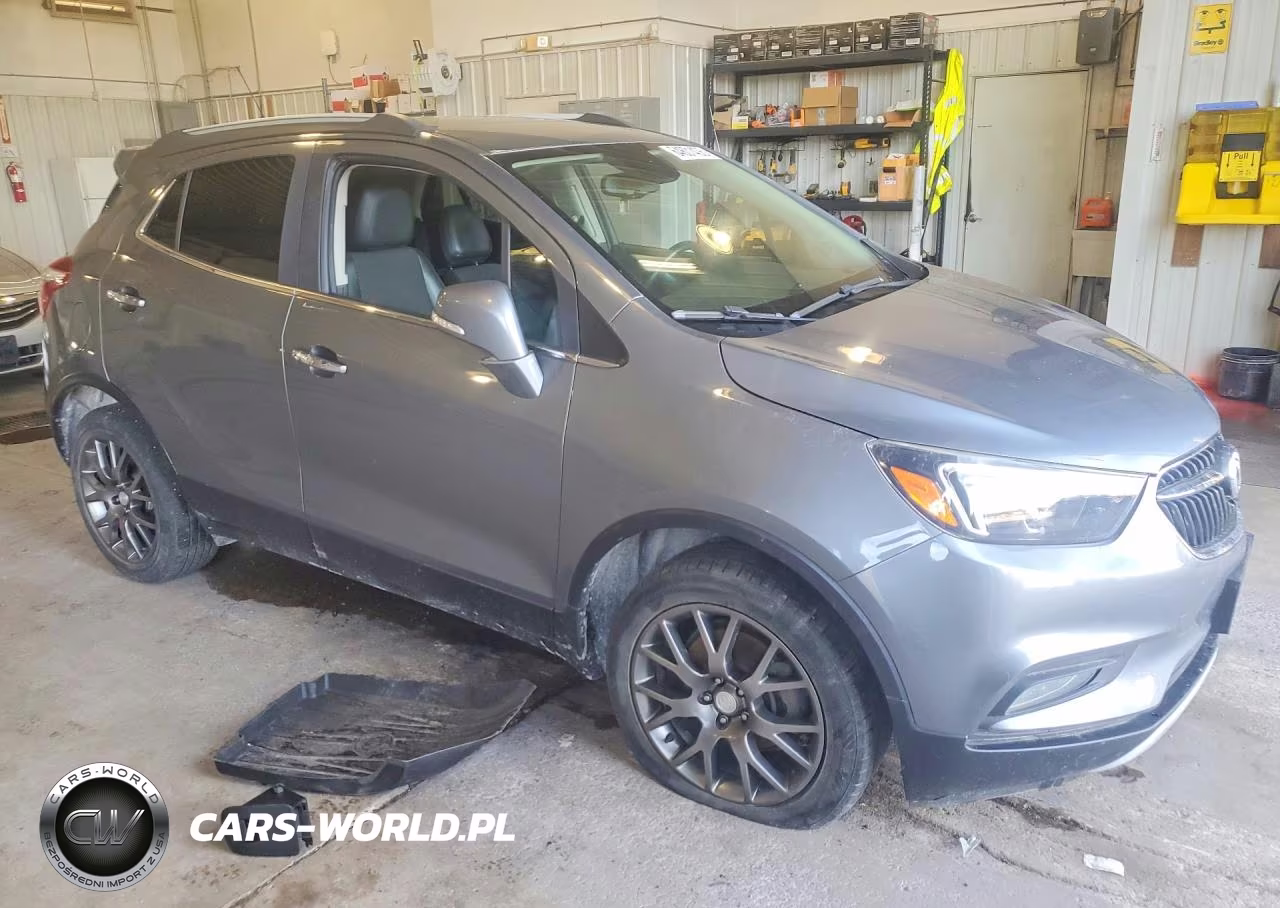 2019 Buick Encore Sport Touring VIN:KL4CJ1SB8KB788039 - 4