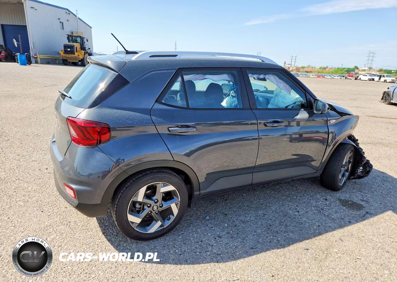 2024 Hyundai Venue Sel VIN:KMHRC8A32RU292337 - 3