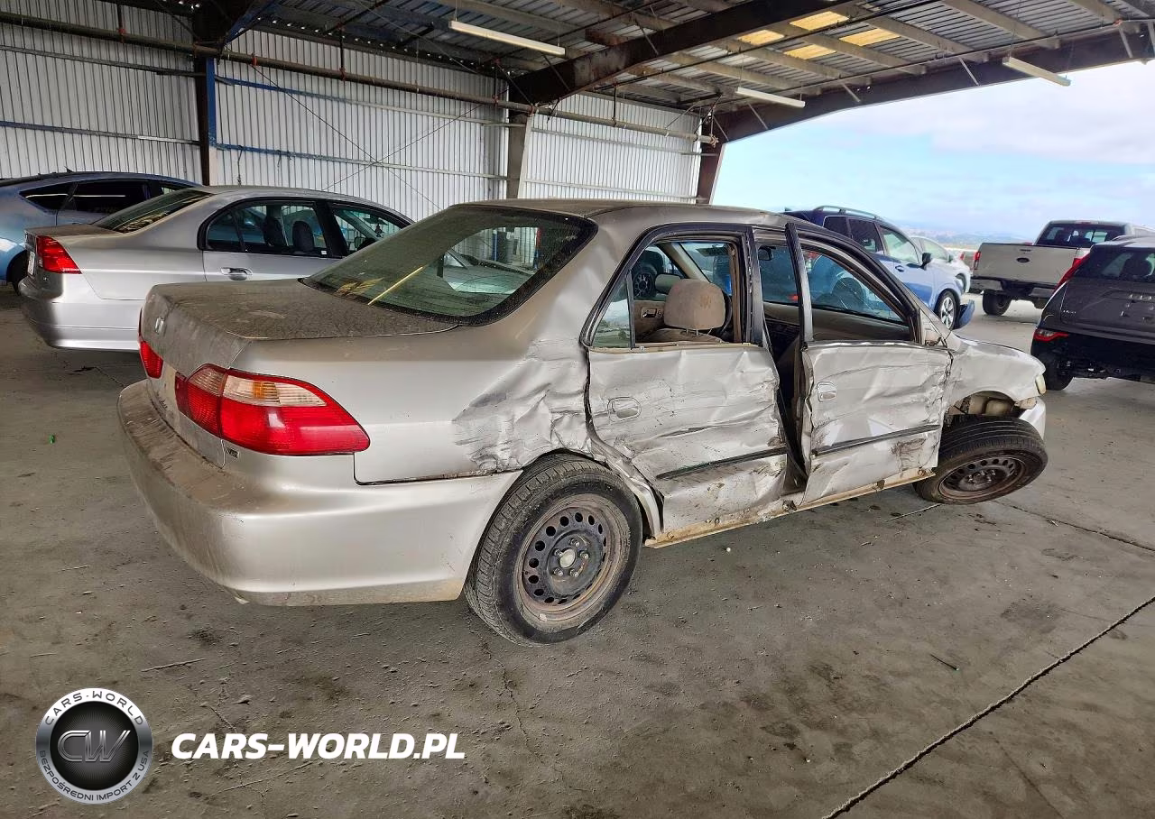 1999 Honda Accord Lx VIN:1HGCG1646XA028464 - 3