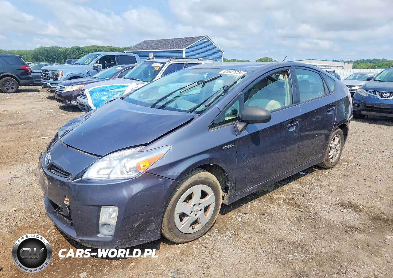 2011 Toyota Prius Two VIN:JTDKN3DU2B1429808 - 1