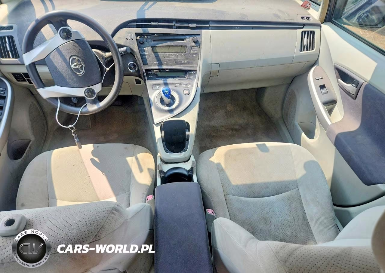 2011 Toyota Prius Two VIN:JTDKN3DU2B1429808 - 8