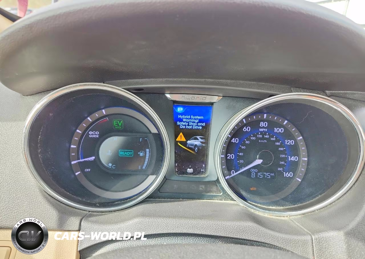 2012 Hyundai Sonata Hybrid VIN:KMHEC4A45CA059948 - 9