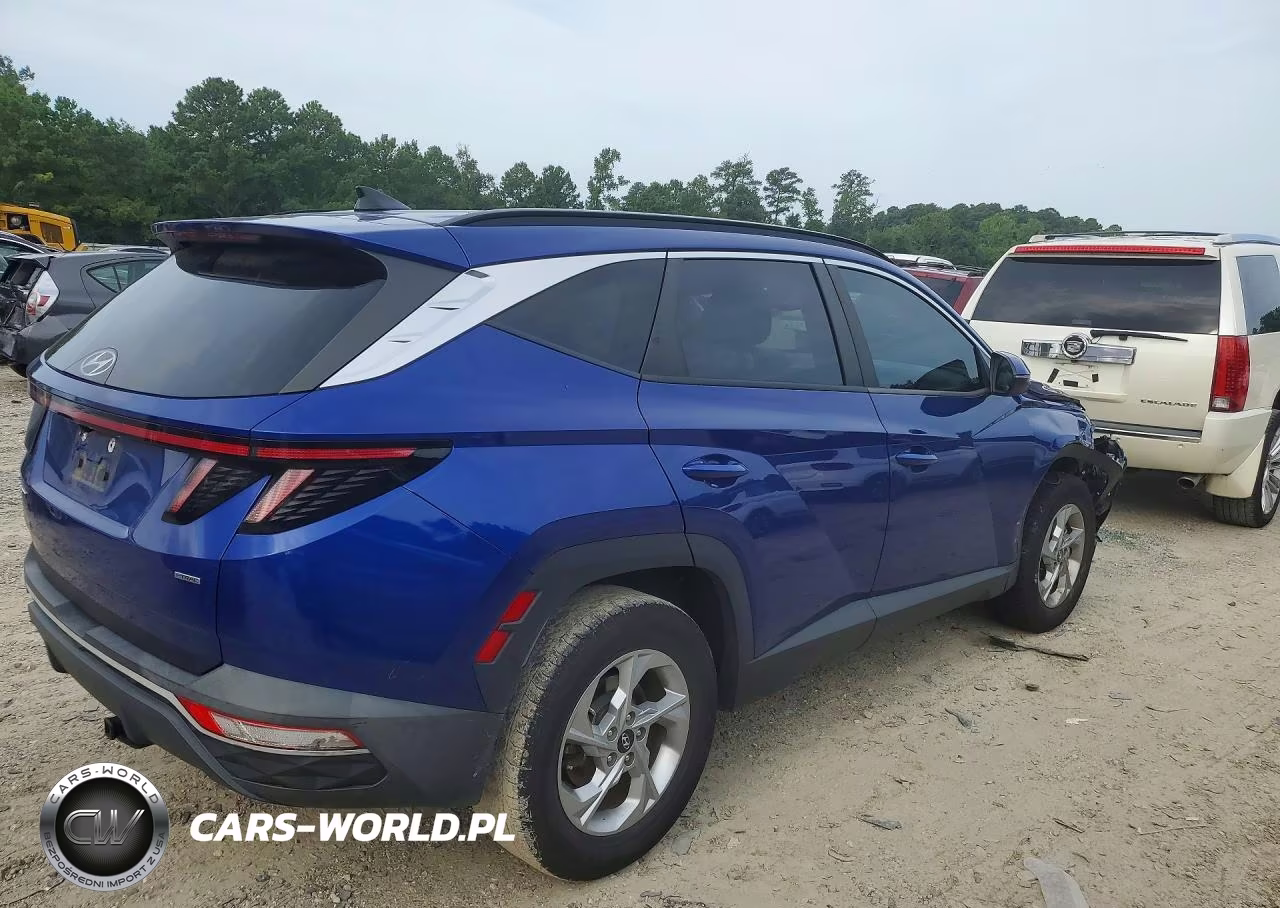 2022 Hyundai Tucson Sel VIN:5NMJBCAE2NH112705 - 3