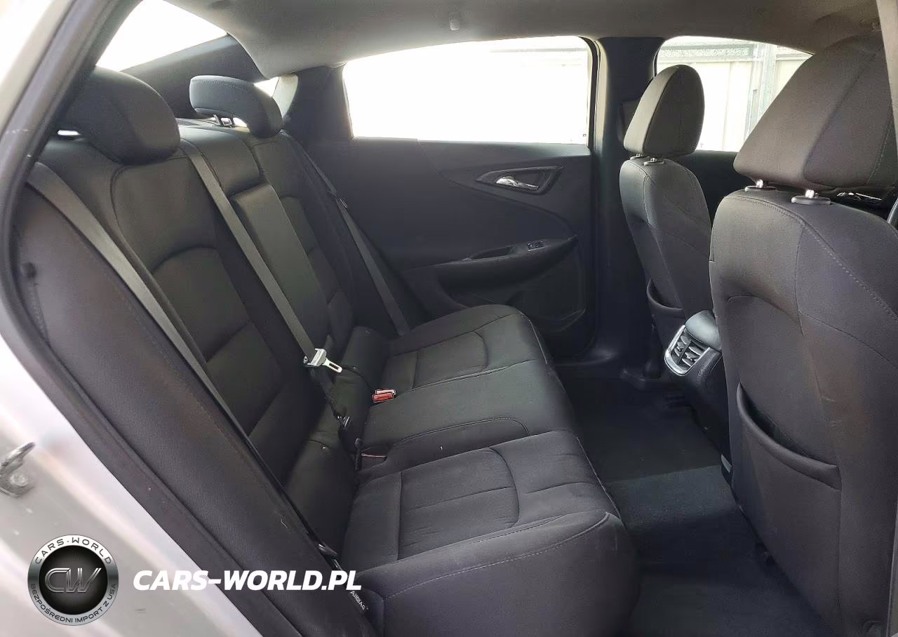 2019 Chevrolet Malibu Lt VIN:1G1ZD5ST0KF223485 - 10
