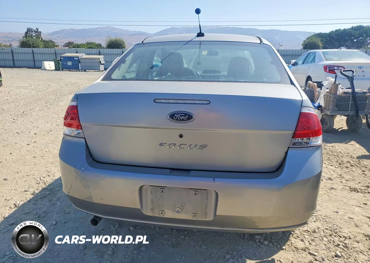 2008 Ford Focus S-Se VIN:1FAHP32N18W216804 - 6