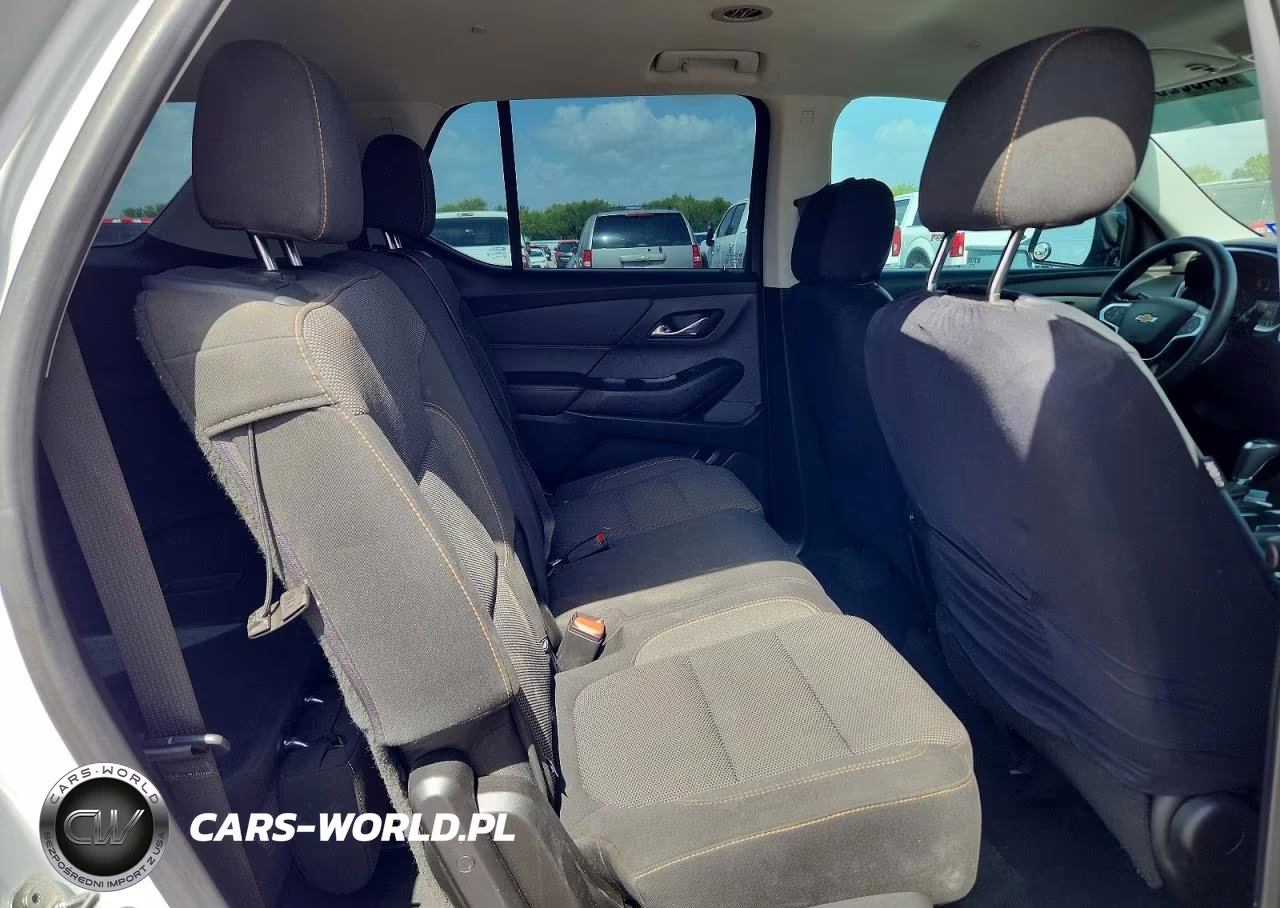 2020 Chevrolet Traverse Ls VIN:1GNERFKW1LJ226330 - 10