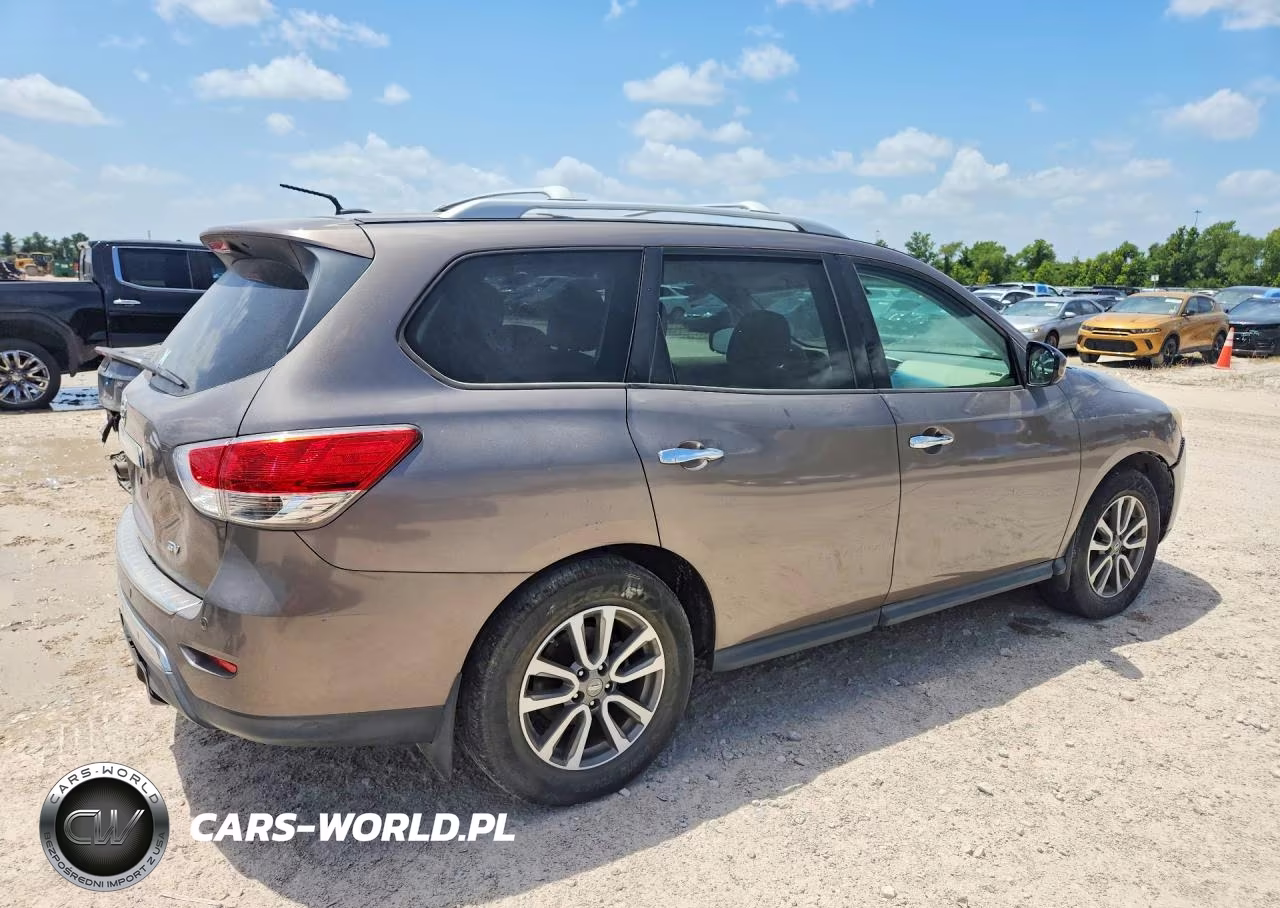 2014 Nissan Pathfinder S VIN:5N1AR2MNXEC617936 - 3