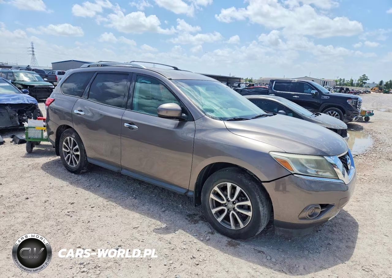 2014 Nissan Pathfinder S VIN:5N1AR2MNXEC617936 - 4