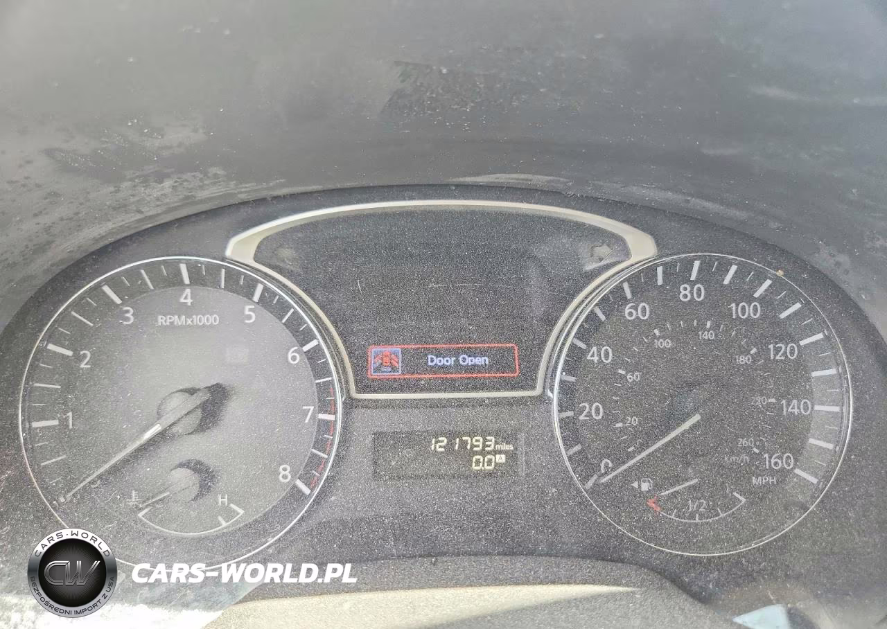 2014 Nissan Pathfinder S VIN:5N1AR2MNXEC617936 - 9