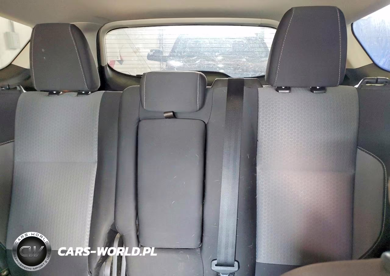 2018 Ford Escape Se VIN:1FMCU0G95JUC41323 - 10