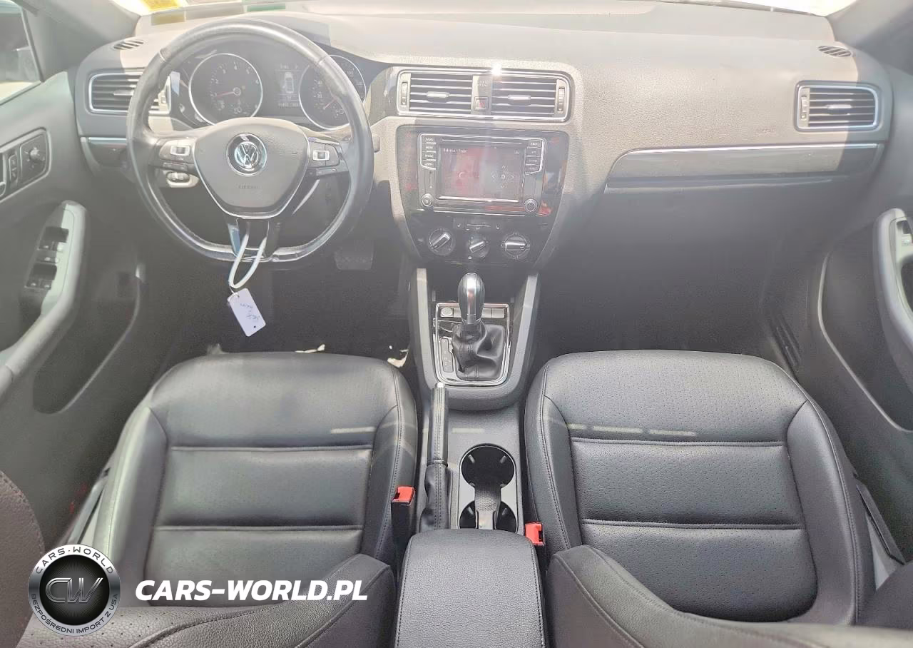 2018 Volkswagen Jetta Sport VIN:3VWD17AJ1JM228762 - 8