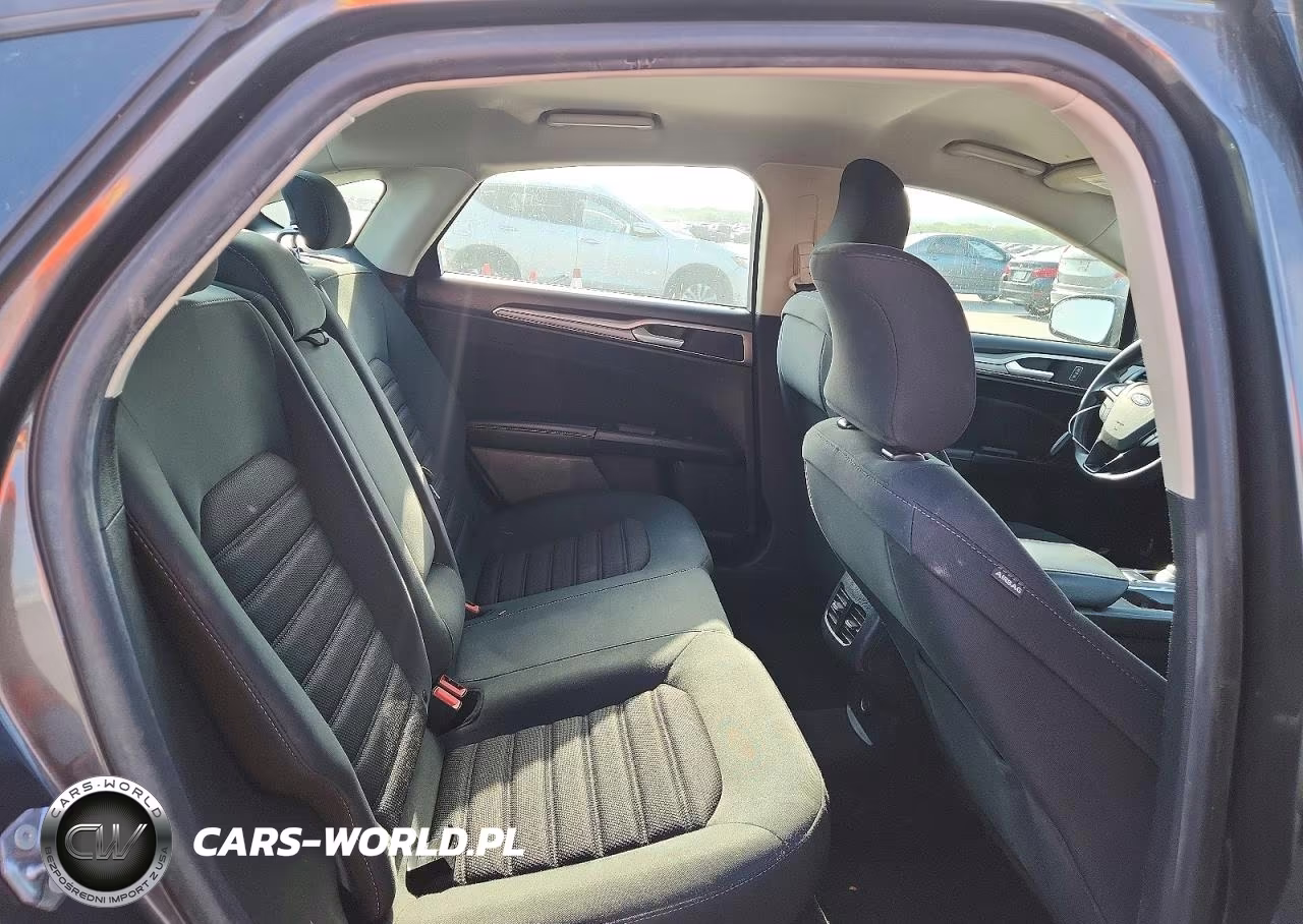 2019 FORD FUSION SE VIN:3FA6P0HD9KR198647 - 10