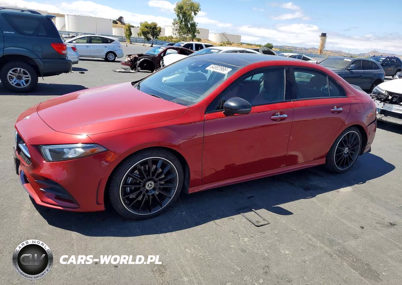 2020 Mercedes-Benz A 220 – zdjęcie 1 z 12