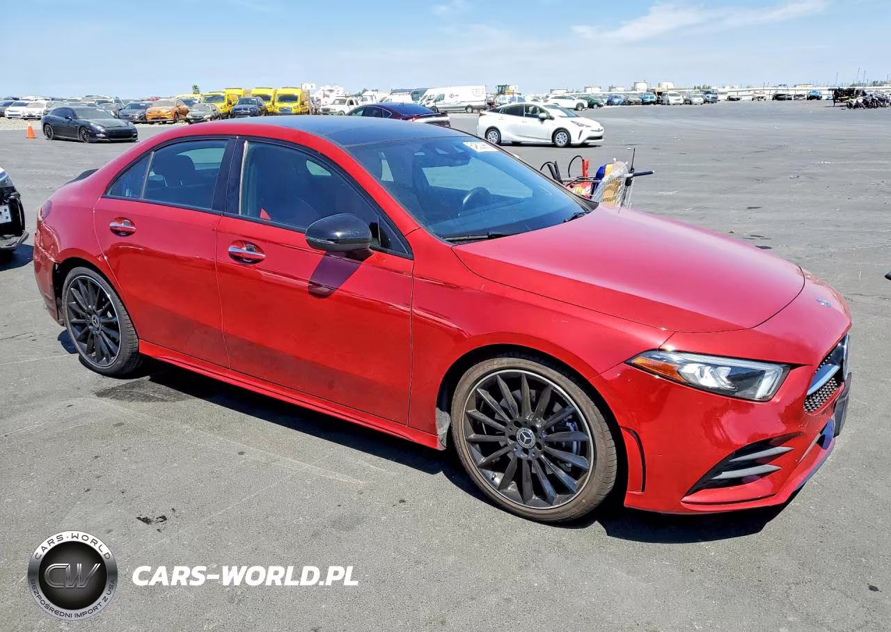 2020 Mercedes-Benz A 220 VIN:W1K3G4EB0LJ235187 - 4