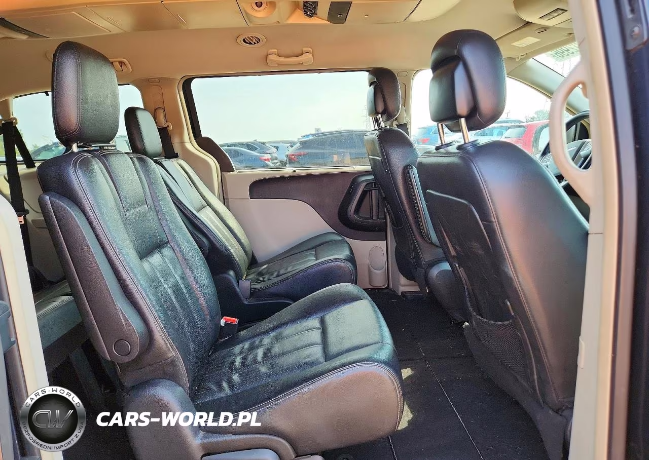 2013 Chrysler Town & Country Touring L VIN:2C4RC1CG5DR769926 - 11