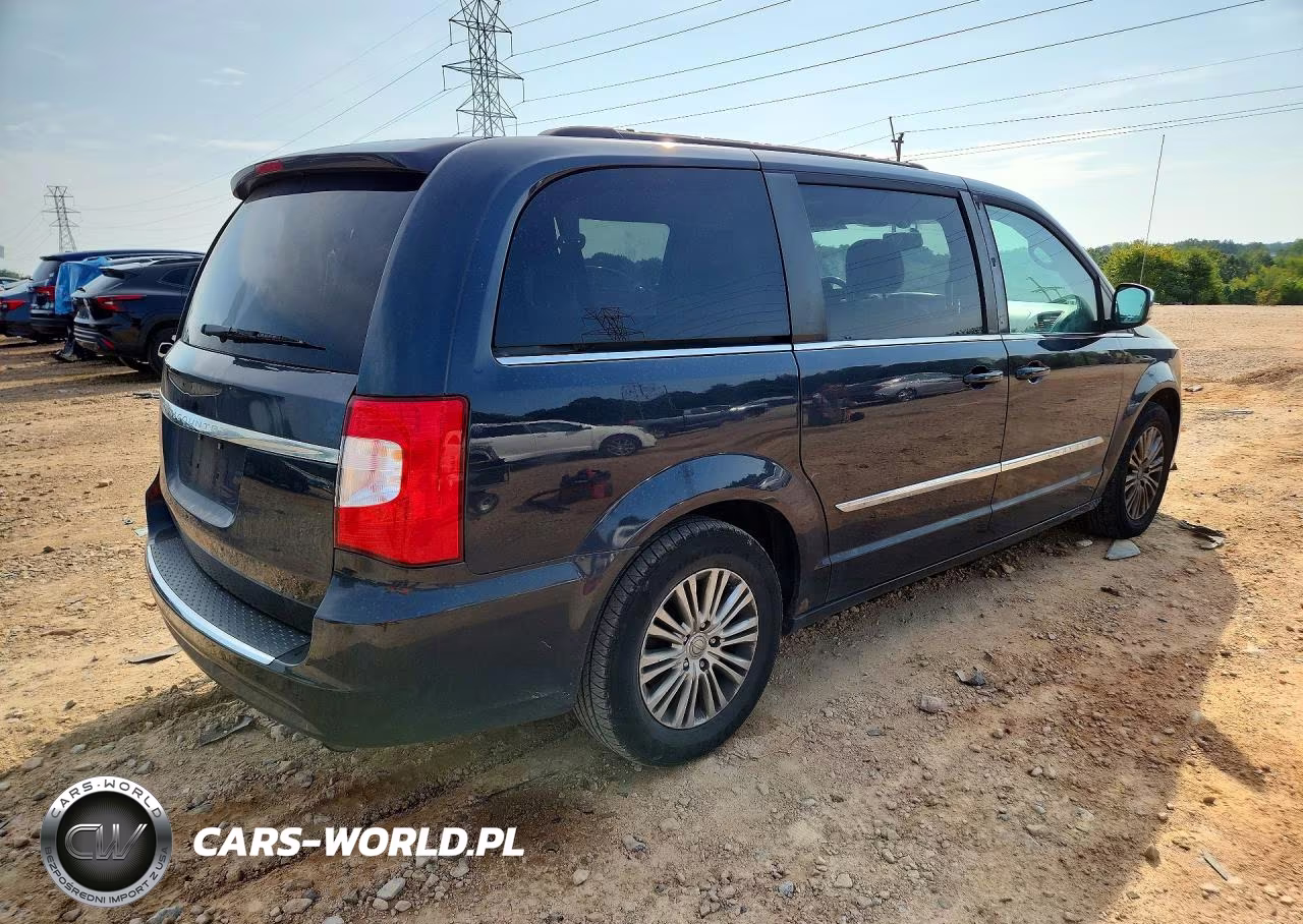 2013 Chrysler Town & Country Touring L VIN:2C4RC1CG5DR769926 - 3