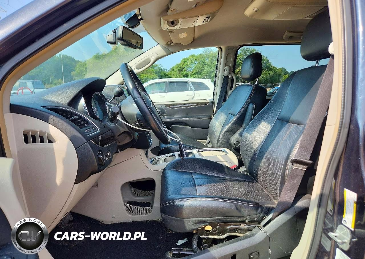 2013 Chrysler Town & Country Touring L VIN:2C4RC1CG5DR769926 - 7