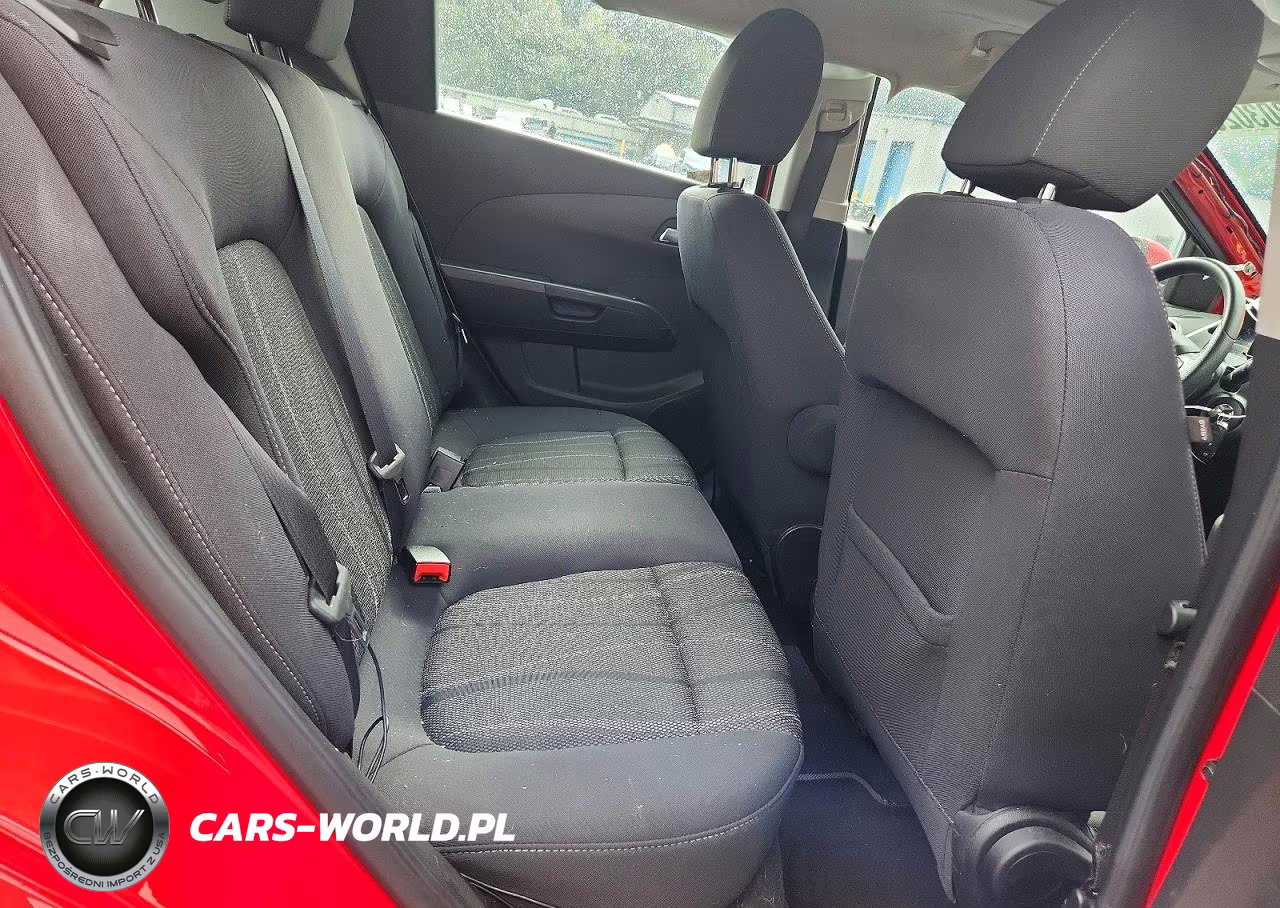 2015 Chevrolet Sonic Lt VIN:1G1JC6SB1F4155373 - 10