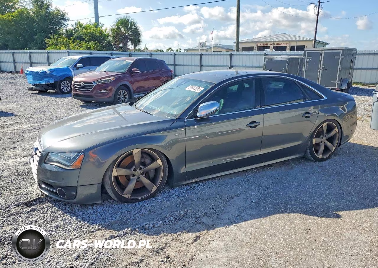 2014 Audi S8 Quattro