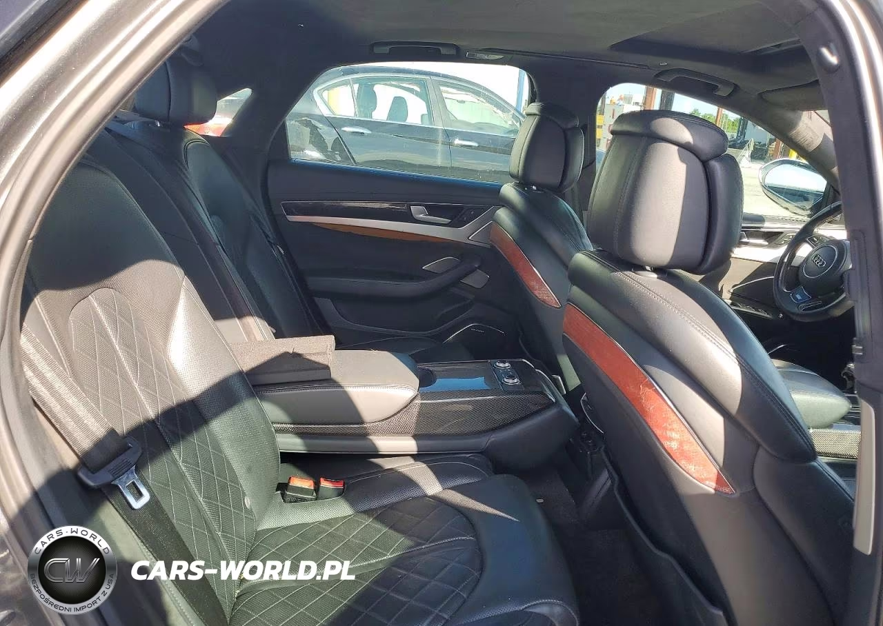 2014 Audi S8 Quattro VIN:WAUD2AFD1EN007994 - 10