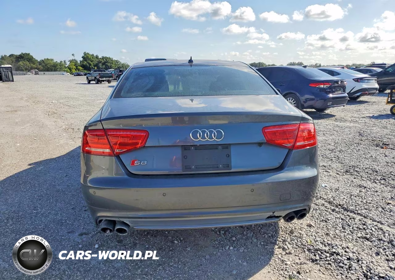 2014 Audi S8 Quattro VIN:WAUD2AFD1EN007994 - 6