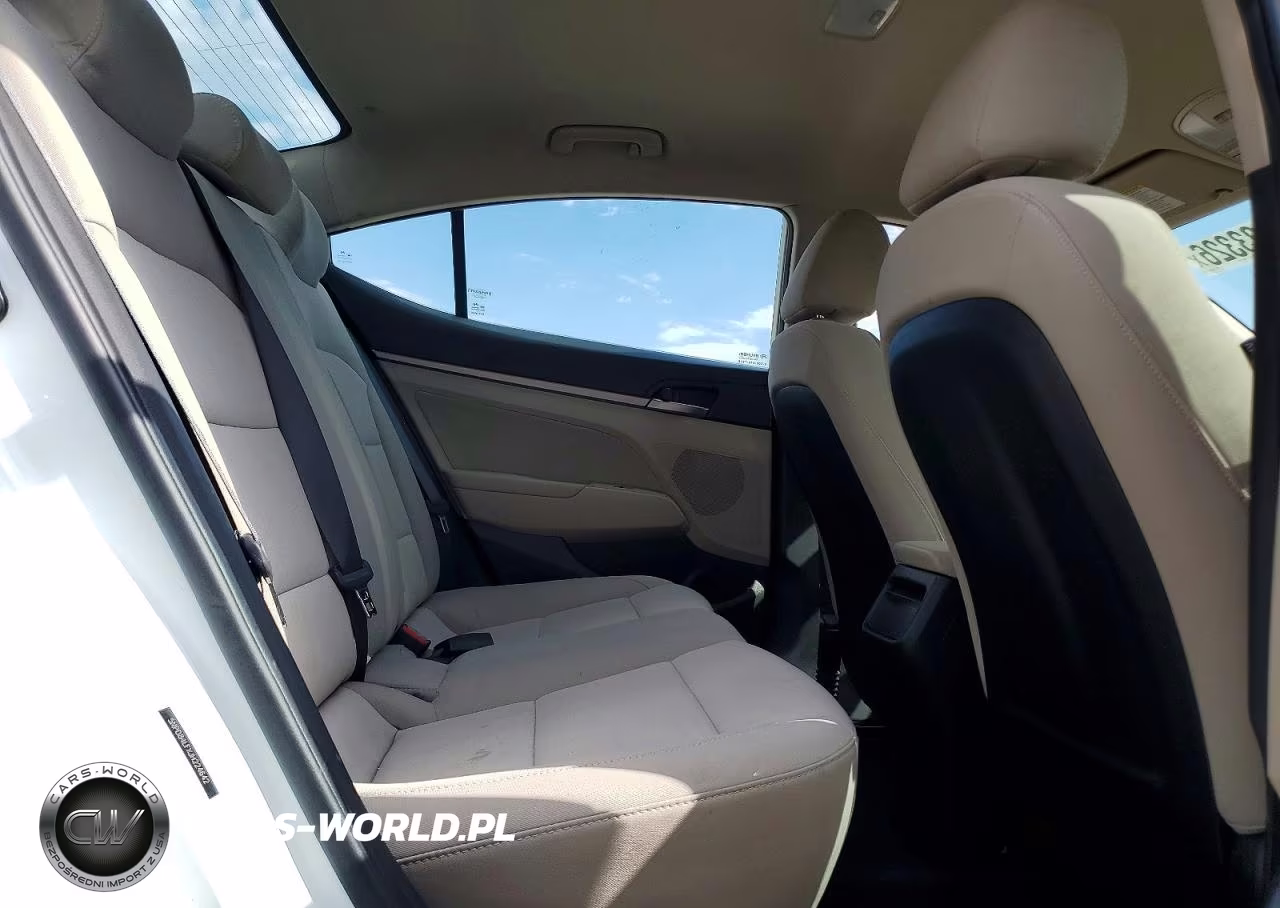 2018 Hyundai Elantra Sel VIN:5NPD84LFXJH224642 - 10