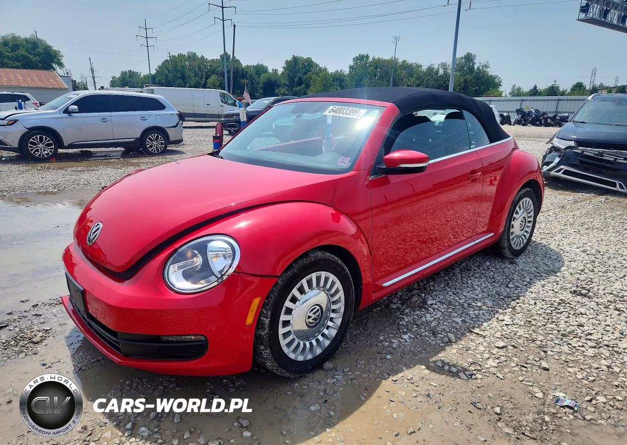 2015 Volkswagen Beetle 1.8T – zdjęcie 1 z 12