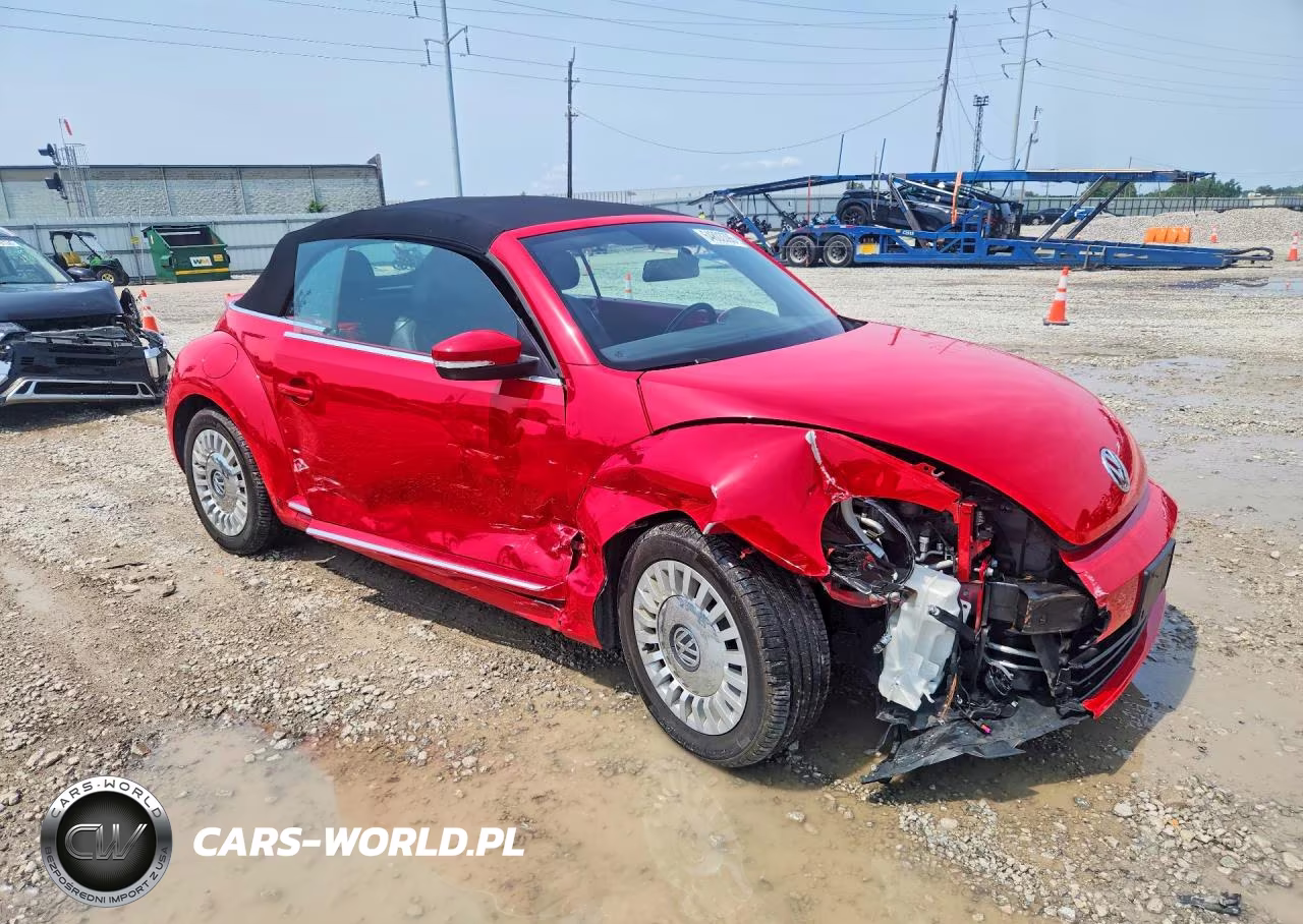 2015 Volkswagen Beetle 1.8T VIN:3VW517ATXFM800828 - 4