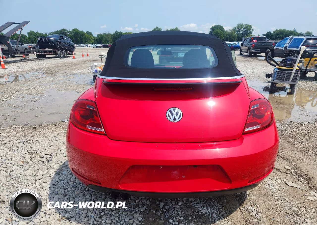 2015 Volkswagen Beetle 1.8T VIN:3VW517ATXFM800828 - 6