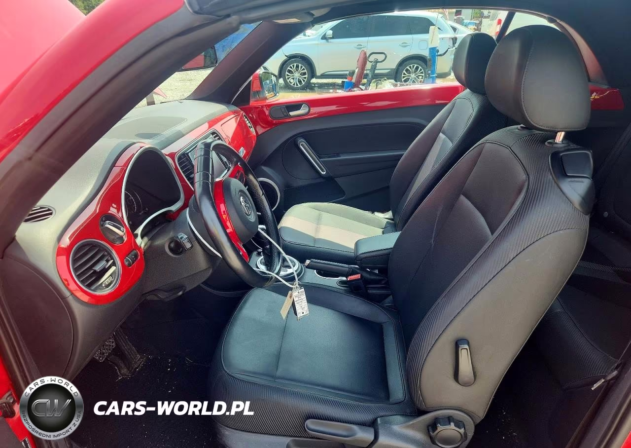 2015 Volkswagen Beetle 1.8T VIN:3VW517ATXFM800828 - 7