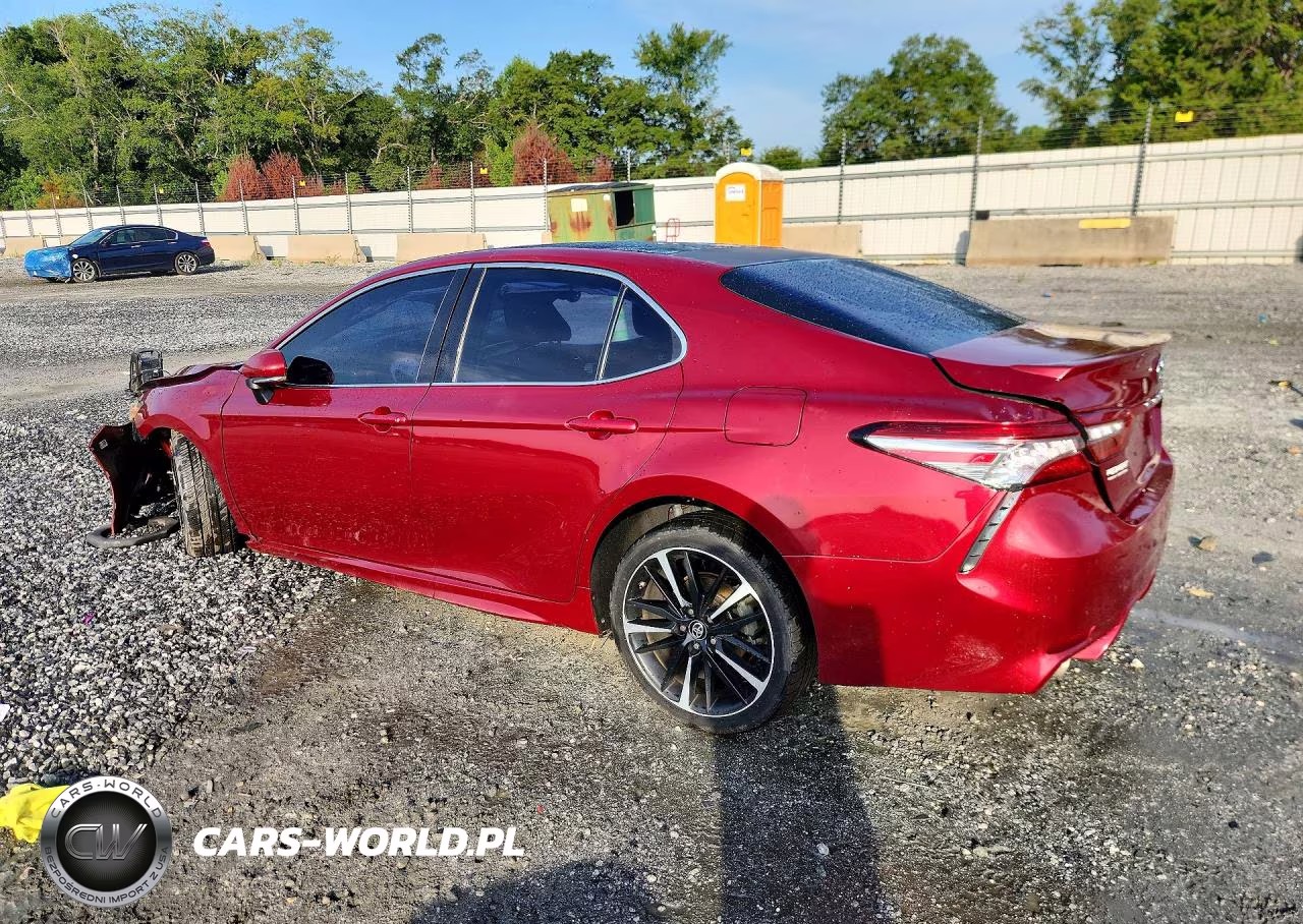 2018 Toyota Camry Xse VIN:4T1B61HK9JU640569 - 2