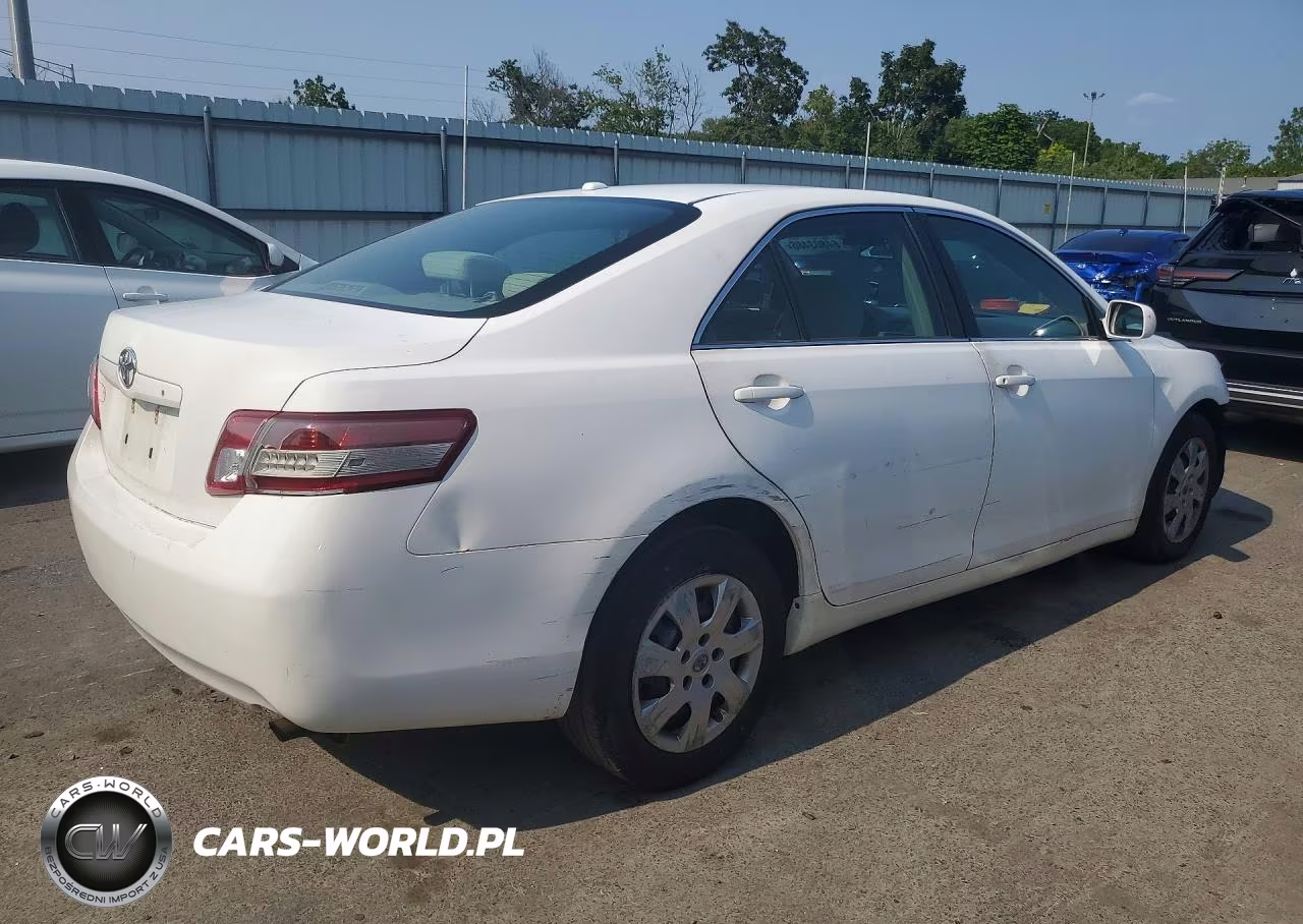 2010 Toyota Camry Base VIN:4T1BF3EK0AU517601 - 3