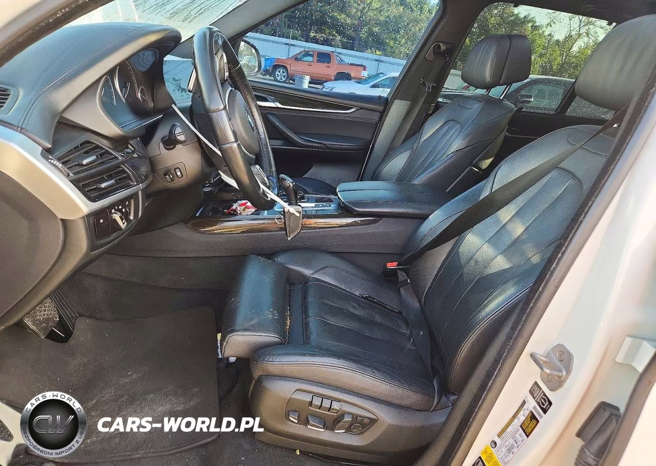 2015 BMW X5 xDrive50I VIN:5UXKR6C58F0J74415 - 7