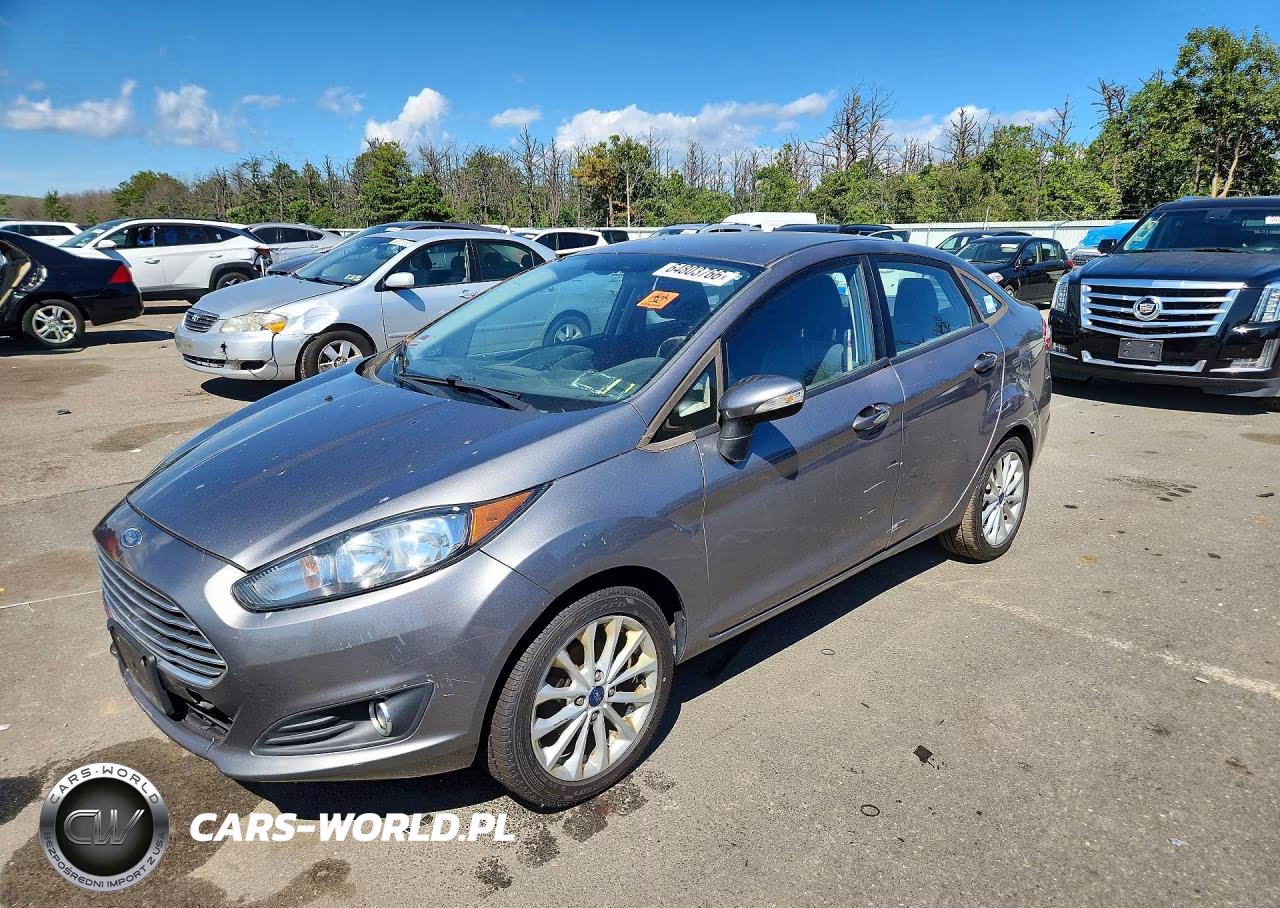 2014 Ford Fiesta Se – zdjęcie 1 z 12
