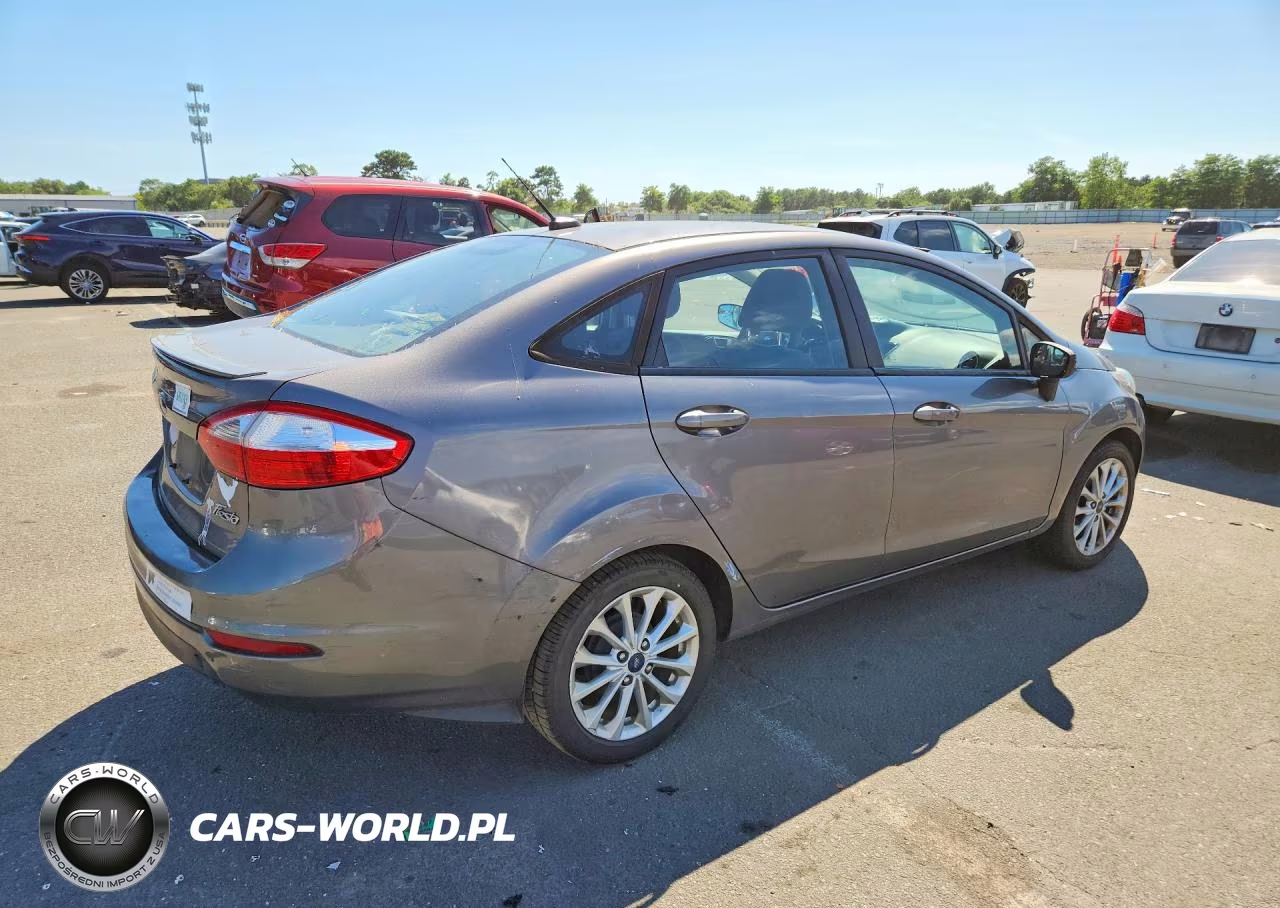 2014 Ford Fiesta Se VIN:3FADP4BJ3EM173886 - 3